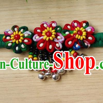 Traditional Chinese Miao Ethnic Minority Palace Jewelry Accessories Wristbands Bracelet, Hmong Handmade Bracelet Bells Chain Bracelet for Women