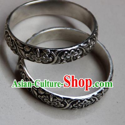 Traditional Chinese Miao Ethnic Minority Miao Silver Flowers Bracelet, Hmong Handmade Bracelet Jewelry Accessories for Women