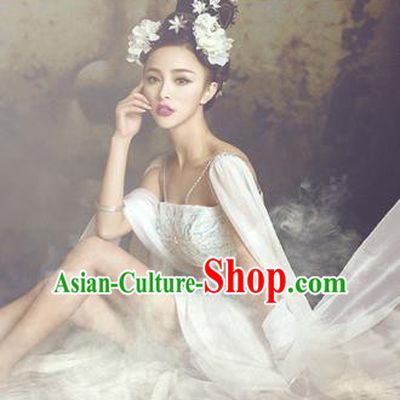Traditional Ancient Chinese Dunhuang Flying Fairy Costume, Chinese Tang Dynasty Dance Ribbon Dress, Cosplay Chinese Peri Imperial Empress Tailing Black Embroidered Clothing for Women