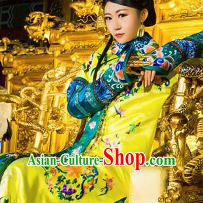 Traditional Ancient Chinese Imperial Emperess Costume, Chinese Qing Dynasty Manchu Lady Dress, Cosplay Chinese Manchu Minority Princess Consort Clothing for Women