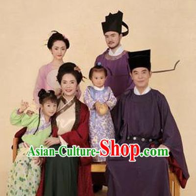 Traditional Ancient Chinese Family Costume Complete Set, Chinese Tang Dynasty Parent-Child Pregnant Woman Dress, Cosplay Chinese Family Portrait Clothing Hanfu 6 Items for Women for Men for Children
