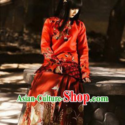 Traditional Ancient Chinese Costume Xiuhe Suit, Chinese Late Qing Dynasty Female Wedding Red Dress, Republic of China Embroidered Clothing for Women