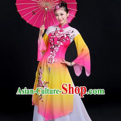 Traditional Chinese Yangge Fan Dancing Costume, Folk Dance Yangko Mandarin Sleeve Peach Blossom Painting Uniforms, Classic Dance Elegant Big Swing Dress Drum Dance Pink Clothing for Women