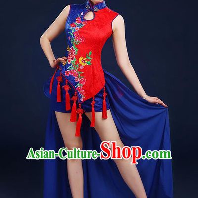 Traditional Chinese Yangge Fan Dancing Costume, Folk Dance Yangko Mandarin Collar Embroidered Peony Tassel Uniforms, Classic Dance Elegant Dress Drum Dance Clothing for Women