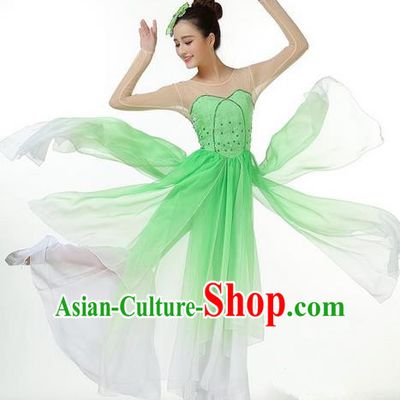 Traditional Chinese Yangge Fan Dancing Costume, Folk Dance Yangko Mandarin Collar Paillette Green Uniforms, Classic Umbrella Dance Elegant Big Swing Dress Drum Dance Clothing for Women