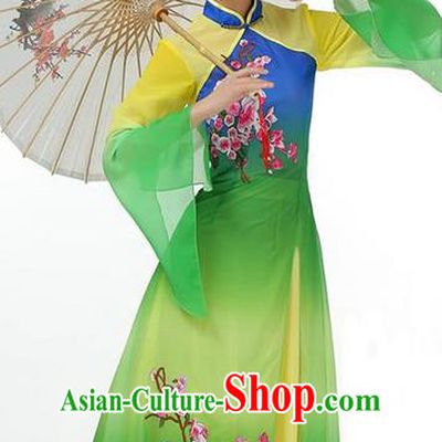 Traditional Chinese Yangge Fan Dancing Costume, Folk Dance Yangko Mandarin Sleeve Painting Plum Blossom Uniforms, Classic Dance Elegant Big Swing Dress Drum Dance Pink Clothing for Women