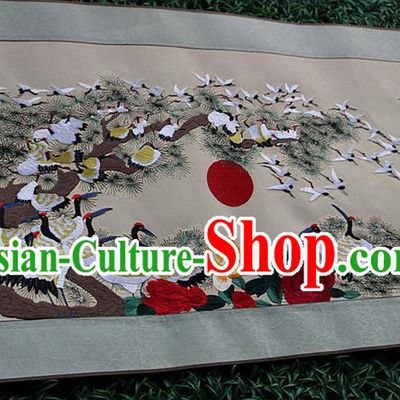 Traditional Chinese Miao Nationality Minority Crafts Hmong Xiangxi Embroidery Decorative Paintings, Embroidery Crane Figure Scroll Painting for Friends