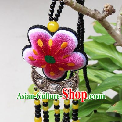 Traditional Chinese Miao Nationality Crafts Jewelry Accessory, Hmong Handmade Black Beads Tassel Double Side Embroidery Flowers Pendant, Miao Ethnic Minority Necklace Accessories Sweater Chain Pendant for Women