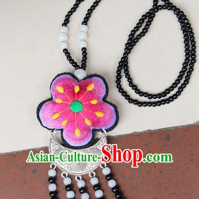 Traditional Chinese Miao Nationality Crafts Jewelry Accessory, Hmong Handmade Black Beads Miao Silver Tassel Double Side Embroidery Flowers Pendant, Miao Ethnic Minority Necklace Accessories Sweater Chain Pendant for Women