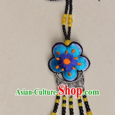 Traditional Chinese Miao Nationality Crafts Jewelry Accessory, Hmong Handmade Black Beads Miao Silver Tassel Double Side Embroidery Flowers Pendant, Miao Ethnic Minority Necklace Accessories Sweater Chain Pendant for Women