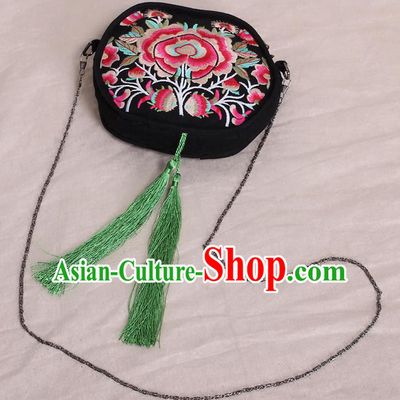Traditional Chinese National Embroidered Crafts, Hmong Handmade Embroidered Handbag for Women