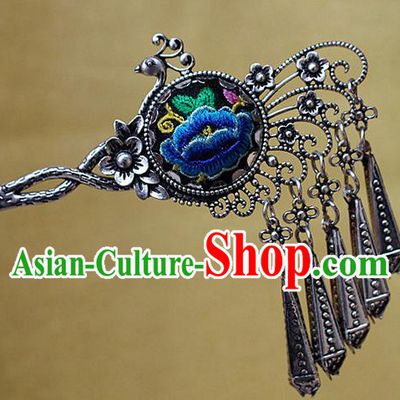 Traditional Chinese Miao Nationality Crafts Jewelry Accessory Classical Hair Accessories, Hmong Handmade Miao Silver Phoenix Palace Lady Tassel Embroidery Hair Sticks Hair Claw, Miao Ethnic Minority Hair Fascinators Hairpins for Women