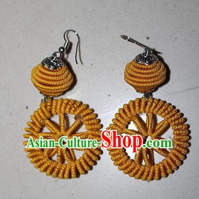 Traditional Chinese Miao Nationality Crafts Jewelry Accessory Classical Earbob Accessories, Hmong Handmade Kinking Palace Lady Round Earrings, Miao Ethnic Minority Weave Eardrop for Women