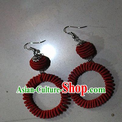 Traditional Chinese Miao Nationality Crafts Jewelry Accessory Classical Earbob Accessories, Hmong Handmade Kinking Palace Lady Annulus Earrings, Miao Ethnic Minority Weave Eardrop for Women