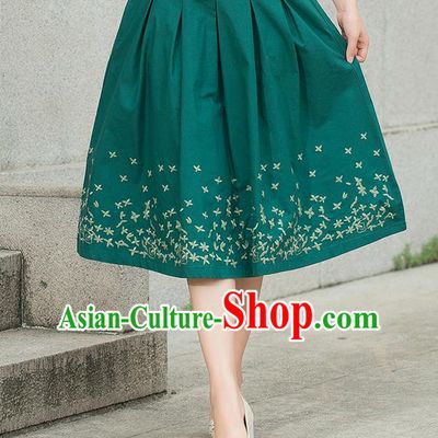 Traditional Chinese National Costume Pleated Skirt, Elegant Hanfu Embroidered Green Dress, China Tang Suit Bust Skirt for Women