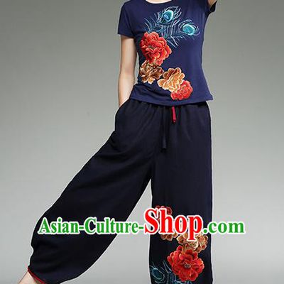Traditional Chinese National Costume Plus Fours, Elegant Hanfu Embroidered Navy Bloomers, China Ethnic Minorities Tang Suit Pantalettes for Women