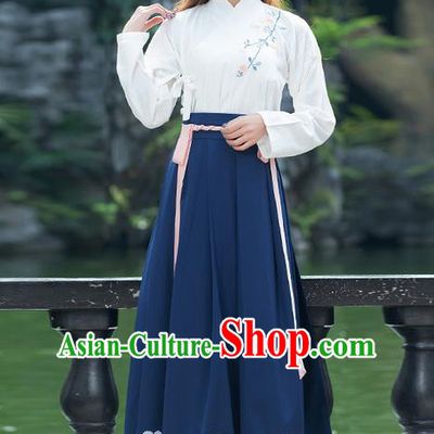 Traditional Ancient Chinese Costume, Elegant Hanfu Clothing Embroidered Slant Opening Blouse and Dress, China Ming Dynasty Elegant Blouse and Skirt Complete Set for Women