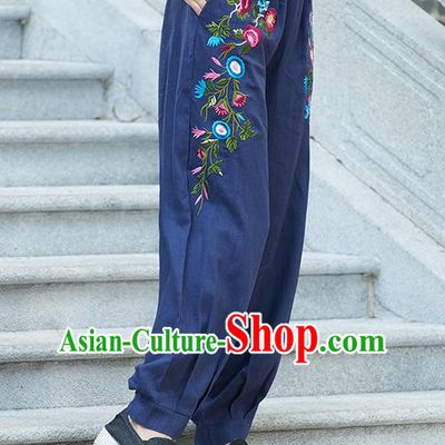 Traditional Chinese National Costume Plus Fours, Elegant Hanfu Embroidered Navy Bloomers, China Ethnic Minorities Tang Suit Pantalettes for Women