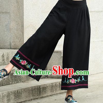 Traditional Chinese National Costume Loose Pants, Elegant Hanfu Embroidered Black Wide-leg Trousers, China Ethnic Minorities Folk Dance Baggy Pants for Women