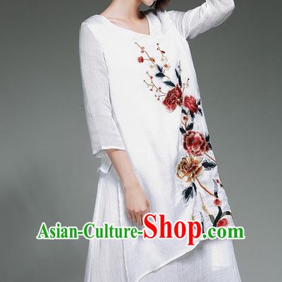Traditional Ancient Chinese National Costume, Elegant Hanfu Embroidery Qipao Linen White Dress, China Tang Suit Chirpaur Republic of China Cheongsam Upper Outer Garment Elegant Dress Clothing for Women