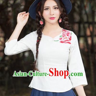 Traditional Chinese National Costume, Elegant Hanfu Embroidery Flowers White T-Shirt, China Tang Suit Republic of China Plated Buttons Blouse Cheongsam Upper Outer Garment Qipao Shirts Clothing for Women