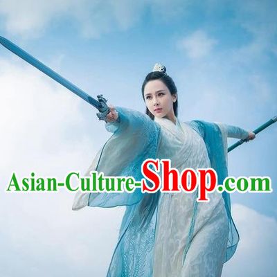 Traditional Ancient Chinese Elegant Swordsman Costume, Chinese Han Dynasty Fairy Dress, Cosplay Chinese Television Drama Jade Dynasty Qing Yun Faction Peri Hanfu Clothing for Women