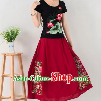 Traditional Ancient Chinese National Pleated Skirt Costume, Elegant Hanfu Embroidery Flowers Long Red Skirt, China Tang Dynasty Bust Skirt for Women