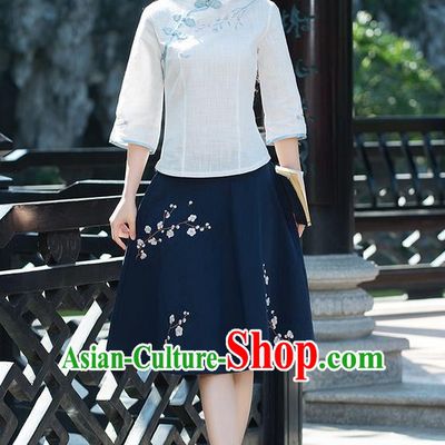 Traditional Ancient Chinese National Pleated Skirt Costume, Elegant Hanfu Embroidery Wintersweet Flowers Blue Skirt, China Tang Suit Bust Skirt for Women