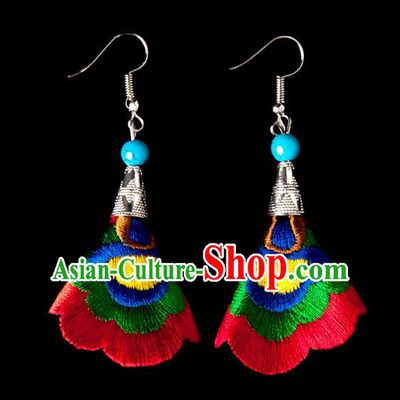 Traditional Chinese Miao Nationality Crafts, Yunnan Hmong Handmade Embroidery Flower Linen Red Earrings Pendant, China Ethnic Minority Eardrop Accessories Earbob Pendant for Women