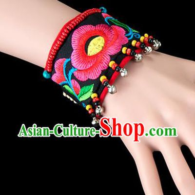Traditional Chinese Miao Nationality Crafts, Yunan Hmong Handmade Bracelet Cuff Hand Decorative, China Miao Ethnic Minority Bangle Accessories for Women