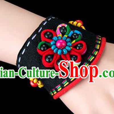 Traditional Chinese Miao Nationality Crafts, Yunan Hmong Handmade Bracelet Black Cuff Hand Decorative, China Miao Ethnic Minority Bangle Accessories for Women