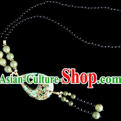 Traditional Chinese Zang Nationality Crafts, China Handmade Tibet Coloured Glaze Beads Green Drop-shaped Tassel Sweater Chain, Tibetan Ethnic Minority Necklace Accessories Pendant for Women