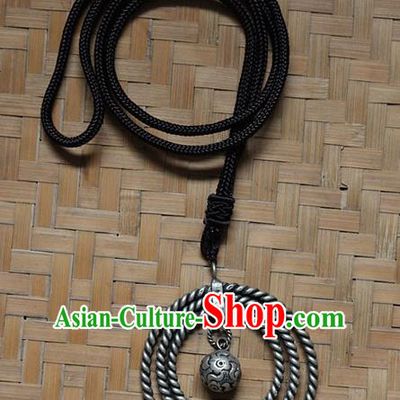 Traditional Chinese Miao Nationality Crafts Jewelry Accessory, Hmong Handmade Miao Silver Bells Tassel Birds Pendant, Miao Ethnic Minority Bells Necklace Accessories Sweater Chain Pendant for Women