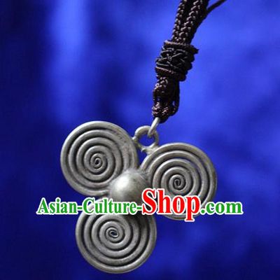 Traditional Chinese Miao Nationality Crafts Jewelry Accessory, Hmong Handmade Miao Silver Tassel Pendant, Miao Ethnic Minority Bells Necklace Accessories Sweater Chain Pendant for Women