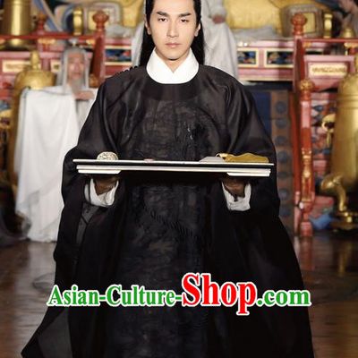 Traditional Ancient Chinese Nobility Childe Costume, Elegant Hanfu Male Lordling Dress, Han Dynasty Swordsman Clothing, China Imperial Crown Prince Embroidered Black Clothing for Men