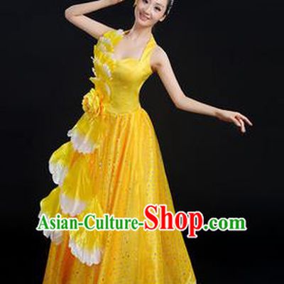 Traditional Chinese Modern Dancing Costume, Women Opening Classic Chorus Singing Group Dance Peony Costume, Folk Dance Costume, Modern Dance Yellow Dress for Women