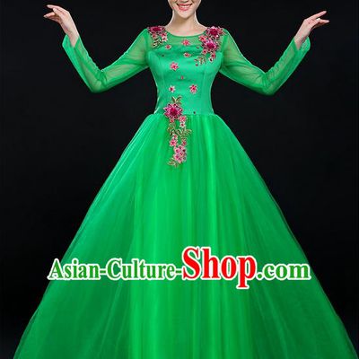 Traditional Chinese Modern Dancing Costume, Women Opening Classic Chorus Singing Group Dance Costume, Modern Dance Big Swing Embroidered Green Long Dress for Women
