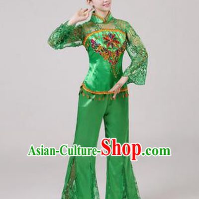 Traditional Chinese Yangge Fan Dancing Costume, Folk Dance Yangko Paillette Dress Costume, Classic Dance Drum Dance Green Embroidered Clothing for Women