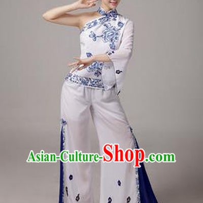 Traditional Chinese Yangge Fan Dancing Costume, Folk Dance Yangko Blue and White Porcelain Uniforms, Classic Dance Dress Drum Dance White Clothing for Women