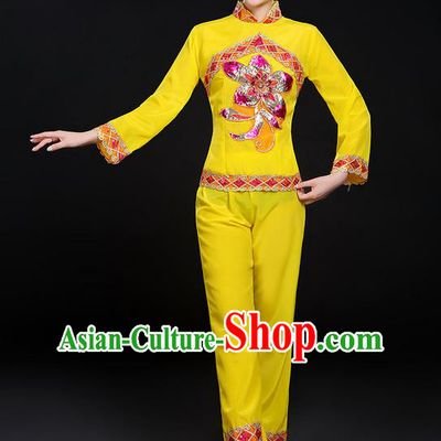 Traditional Chinese Yangge Fan Dancing Costume, Folk Dance Yangko Uniforms, Classic Dance Elegant Dress Drum Dance Paillette Peony Yellow Clothing for Women