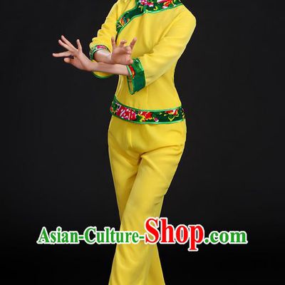 Traditional Chinese Yangge Fan Dancing Costume, Folk Dance Yangko Peony Uniforms, Classic Umbrella Dance Elegant Dress Drum Dance Yellow Clothing for Women