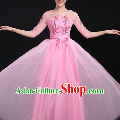 Traditional Chinese Modern Dancing Compere Costume, Women Opening Classic Chorus Singing Group Dance Bubble Uniforms, Modern Dance Embroidered Plum Blossom Long Pink Dress for Women