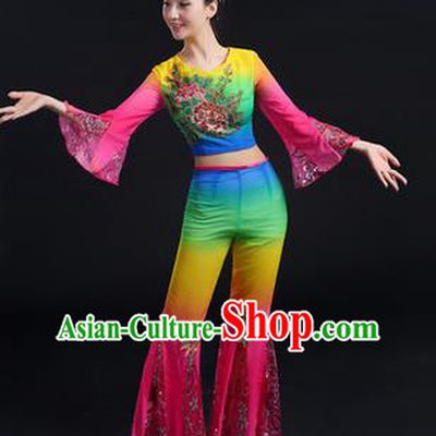 Traditional Chinese Yangge Fan Dancing Costume, Folk Dance Yangko Mandarin Sleeve Paillette Uniforms, Classic Dance Elegant Dress Drum Dance Embroidered Peony Clothing for Women