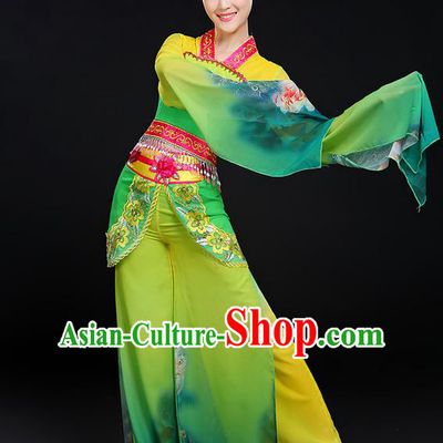 Traditional Chinese Yangge Fan Dancing Costume, Folk Dance Yangko Water Sleeve Uniforms, Classic Umbrella Dance Elegant Dress Drum Dance Green Clothing for Women