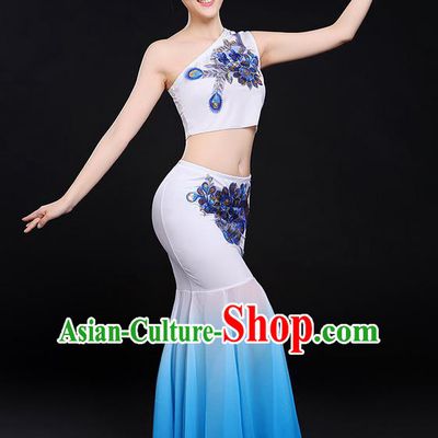 Traditional Chinese Dai Nationality Peacock Dancing Costume, Folk Dance Ethnic Paillette Flowers Fishtail Dress Uniform, Chinese Minority Nationality Dancing White Clothing for Women