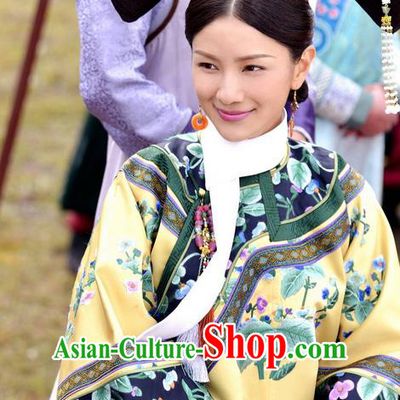 Traditional Ancient Chinese Imperial Consort Costume, Chinese Qing Dynasty Manchu Lady Dress, Chinese Mandarin Robes Imperial Concubine Embroidered Clothing for Women