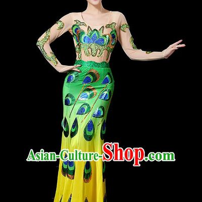 Traditional Chinese Dai Nationality Peacock Dancing Costume, Folk Dance Ethnic Paillette Fishtail Dress Uniform, Chinese Minority Nationality Dancing Green Clothing for Women