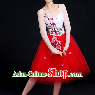 Traditional Chinese Style Modern Dancing Compere Costume, Women Opening Classic Chorus Singing Group Dance Embroider Plum Blossom Uniforms, Modern Dance Classic Dance Red Bubble Dress for Women