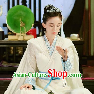 Traditional Ancient Chinese Imperial Princess Costume, Elegant Hanfu Swordsman Mantle Clothing, Chinese Ancient Aristocratic Lady Embroidered Clothing for Women