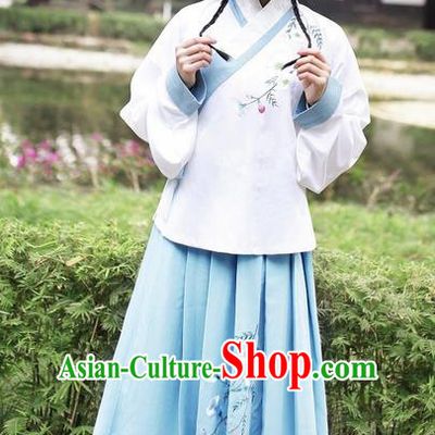 Traditional Ancient Chinese Young Lady Elegant Costume Embroidered Slant Opening Blouse and Slip Skirt Complete Set, Elegant Hanfu Clothing Chinese Ming Dynasty Imperial Princess Clothing for Women